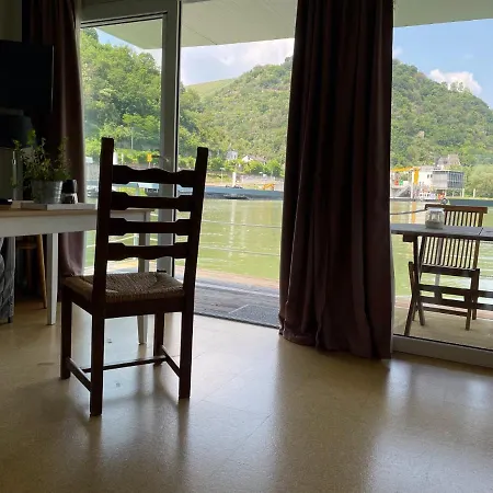 Bådhotel Hausboot Im Hafen *